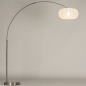 Foto 31284-2: Staande booglamp met ronde beige lampion kap