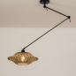 Foto 31293-5 schuinaanzicht: Zwarte knikarm hanglamp met rotan kap 