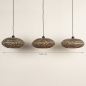 Foto 31299-1 maatindicatie: Rotan hanglamp met drie ronde kappen voor boven de eettafel