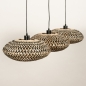 Foto 31299-10 schuinaanzicht: Rotan hanglamp met drie ronde kappen voor boven de eettafel