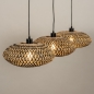 Foto 31299-5 schuinaanzicht: Rotan hanglamp met drie ronde kappen voor boven de eettafel