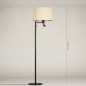 Foto 31324-1 maatindicatie: Zwarte vloerlamp met led leeslamp en beige kap van stof