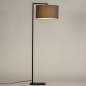 Foto 31336-2 zijaanzicht: Zwarte vloerlamp met ronde kap van stof in het grijs