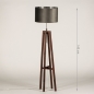 Foto 31350-1 maatindicatie: Houten staande lamp met grijze kap van fluweel met zilveren binnenkant