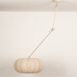 Foto 31356-6 schuinaanzicht: Beige knikarm lamp voor aan het plafond met lampion kap in japandi stijl 