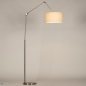 Foto 31376-2: Grote rustieke vloerlamp met knikarm en beige linnen lampenkap