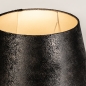 Foto 31384-6: Große Vasenlampe aus Rauchglas mit Messingfuß und schwarzem Stoffschirm mit goldener Innenseite