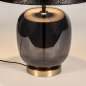 Foto 31384-8: Große Vasenlampe aus Rauchglas mit Messingfuß und schwarzem Stoffschirm mit goldener Innenseite