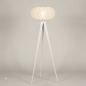 Foto 31393-2 vooraanzicht: Witt driepoot vloerlamp met beige lampion kap 