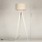 Foto 31398-1 maatindicatie: Japandi vloerlamp: beige driepoot vloerlamp met beige linnen lampenkap