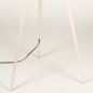 Foto 31398-12 detailfoto: Japandi vloerlamp: beige driepoot vloerlamp met beige linnen lampenkap