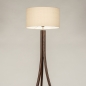 Foto 31404-4: Stativ-Stehlampe aus Holz in Walnussfarbe mit beigem Leinenschirm