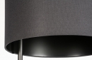 Foto 31408-10: Zwarte minimalistische vloerlamp met luxe zwarte lampenkap