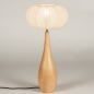 Foto 31434-4: Große kegelförmige Holztischlampe mit beigem Stoffschirm im Japandi-Stil