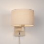 Foto 31452-4: Beige Wandleuchte mit beigem runden Leinenschirm mit Kabel und Stecker