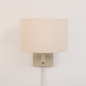 Foto 31452-6: Beige Wandleuchte mit beigem runden Leinenschirm mit Kabel und Stecker