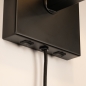 Foto 31470-7: Zwarte wandlamp met witte koker kap en snoer en stekker