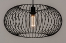 Foto 31499-3: Wunderschön gestaltete Hängeleuchte, schwarze Drahtlampe in Turbanform.
