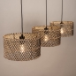 Foto 31535-6: Rotan hanglamp met drie bamboe kappen in naturel met zwart E27
