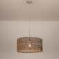 Foto 31543-2: Extra grote rotan hanglamp met beige pendel en ronde kap van gevlochten bamboe 