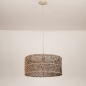 Foto 31543-7: Extra grote rotan hanglamp met beige pendel en ronde kap van gevlochten bamboe 