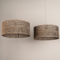 Foto 31547-11: Grote rotan hanglamp in beige met twee ronde kappen bamboe E27