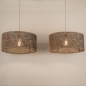 Foto 31547-6: Grote rotan hanglamp in beige met twee ronde kappen bamboe E27