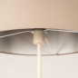 Foto 31550-11: Beige vloerlamp met ronde kap van linnen in taupe 