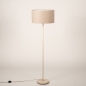 Foto 31550-7: Beige vloerlamp met ronde kap van linnen in taupe 