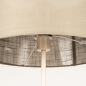 Foto 31553-11: Beige staande lamp met grote lampenkap in taupe
