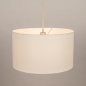 Foto 31559-3: Beige hanglamp met ronde kap van stof in het wit 