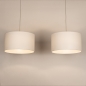 Foto 31566-4: Beige hanglamp met twee witte stoffen kappen E27 lange snoeren