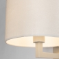 Foto 31603-8: Beige wandlamp bedlamp met ronde kap van fluweel in beige met schakelaar op de wandplaat