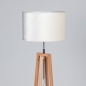 Foto 31618-8: Houten vloerlamp met ronde kap in beige fluweel E27