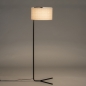 Foto 31680-2: Zwarte staande schemerlamp met beige linnen lampenkap