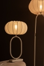 Foto 31693-6:  Beige tafellamp met beige, lampion kap. 