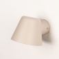 Foto 31776-8: Taupe wandlamp voor buiten met schemersensor