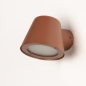 Foto 31777-7: Roodbruine wandlamp voor buiten met schemersensor