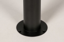 Foto 31784-5: Zwarte buitenlamp met schemersensor 70cm hoog