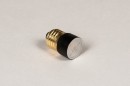 Foto 355-1: Kleines Design-LED-Leuchtmittel, welches mit dem vorhandenen Wandschalter in drei Stufen bequem dimmbar ist; 240 lm / 120 lm / 40 lm.