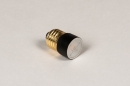 Foto 357-1: Kleines LED-Leuchtmittel mit Phasenabschnittdimmer dimmbar.