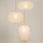 Foto 47395-24: Hanglamp in japandi stijl met drie lampionnen van beige stof