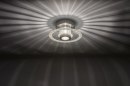 Foto 71420-7: Ronde plafondlamp met een bijzondere lichtreflectie op het plafond