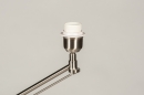 Foto 72363-20 detailfoto: Strakke, moderne vloerlamp in een opvallend design. 