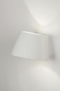 Foto 72433-3: Modern designte Wandleuchte aus weißer Keramik