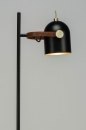Foto 72980-4: Hochmoderne Stehleuchte in einer Kombination aus Bronze und Schwarz, mit trendigem Lederdetail.