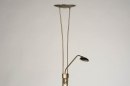 Foto 73188-7 schuinaanzicht: Moderne led vloerlamp uitgevoerd in brons en voorzien van een uplighter en een leeslamp
