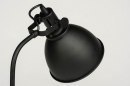 Foto 73287-6: Retro-Tischlampe in schwarzer Farbe, auch als Nachttischlampe oder Schreibtischlampe geeignet.