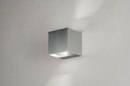 Foto 73441-4: Moderne vierkante wandlamp van aluminium