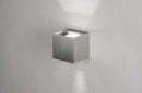 Foto 73441-6: Moderne vierkante wandlamp van aluminium